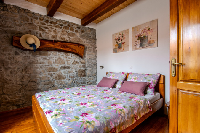 Apartment with fireplace and balcony, Apartments Roža, Roč - Istria, Croatia CROATIA