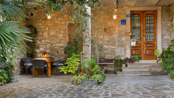 Apartment with romantic wine cellar, Apartments Roža, Roč - Istria, Croatia CROATIA
